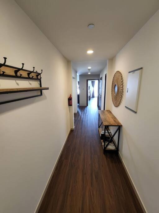 Apartmán Cozy 1Br In Iconic Tower Abú Dhabí Exteriér fotografie